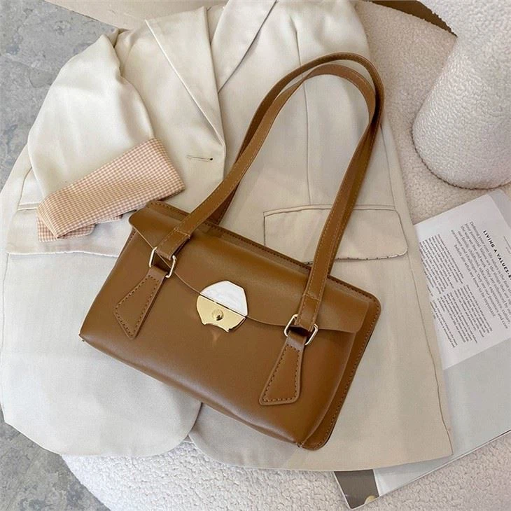Women's Fashion Chain Messenger Bag